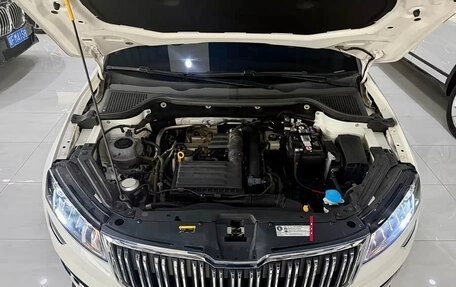 Skoda Karoq I, 2023 год, 1 900 000 рублей, 17 фотография