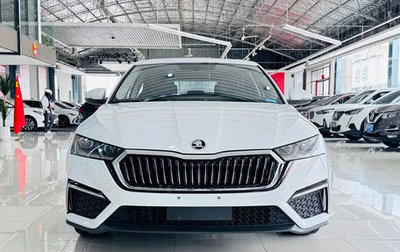 Skoda Octavia IV, 2023 год, 1 740 000 рублей, 1 фотография