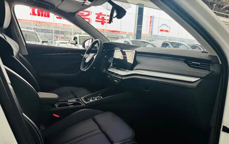 Skoda Octavia IV, 2023 год, 1 740 000 рублей, 8 фотография