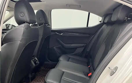 Skoda Octavia IV, 2023 год, 1 700 000 рублей, 12 фотография