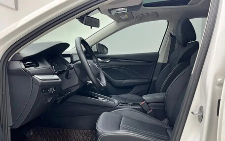 Skoda Octavia IV, 2023 год, 1 700 000 рублей, 7 фотография