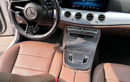 Mercedes-Benz E-Класс, 2020 год, 5 200 000 рублей, 5 фотография