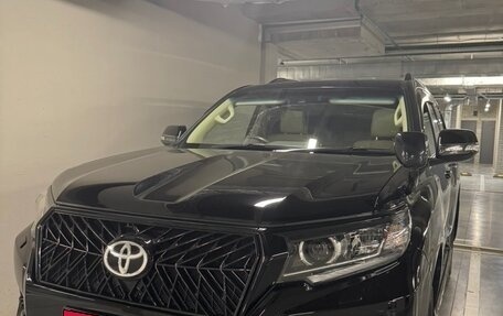 Toyota Land Cruiser Prado 150 рестайлинг 2, 2021 год, 4 900 000 рублей, 5 фотография