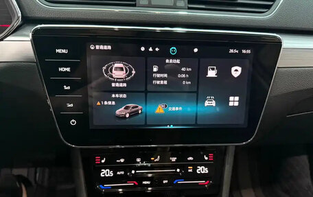 Skoda Superb III рестайлинг, 2023 год, 1 800 000 рублей, 12 фотография