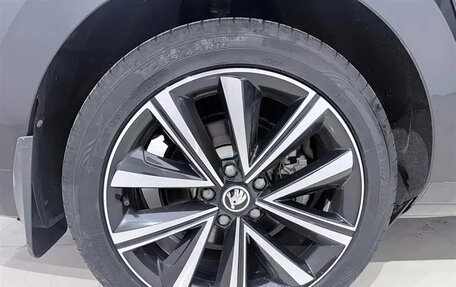 Skoda Superb III рестайлинг, 2023 год, 1 800 000 рублей, 15 фотография