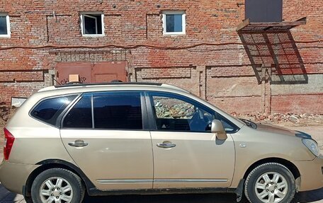 KIA Carens III (RP), 2007 год, 400 000 рублей, 2 фотография