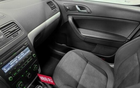 Skoda Yeti I рестайлинг, 2014 год, 970 000 рублей, 11 фотография