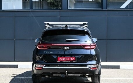 KIA Sportage IV рестайлинг, 2020 год, 2 199 000 рублей, 4 фотография