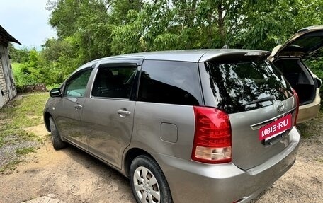Toyota Wish II, 2007 год, 740 000 рублей, 2 фотография