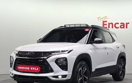 Chevrolet TrailBlazer, 2023 год, 1 500 000 рублей, 2 фотография