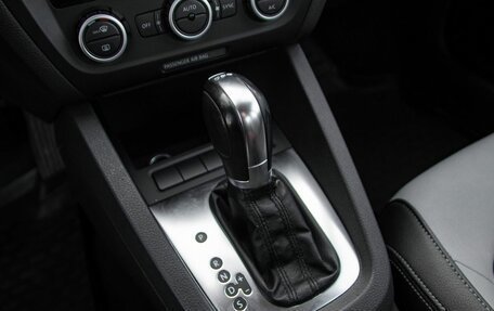 Volkswagen Jetta VI, 2012 год, 955 000 рублей, 15 фотография