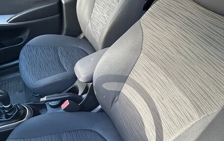 Hyundai Solaris II рестайлинг, 2014 год, 990 000 рублей, 7 фотография