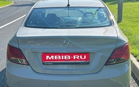 Hyundai Solaris II рестайлинг, 2014 год, 990 000 рублей, 4 фотография