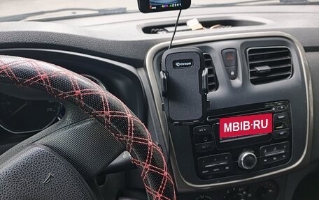 Renault Logan II, 2015 год, 550 000 рублей, 5 фотография