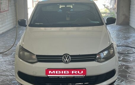 Volkswagen Polo VI (EU Market), 2013 год, 395 000 рублей, 4 фотография