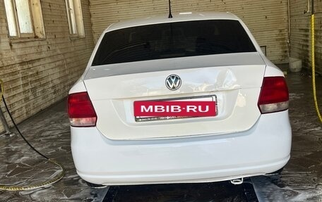 Volkswagen Polo VI (EU Market), 2013 год, 395 000 рублей, 3 фотография