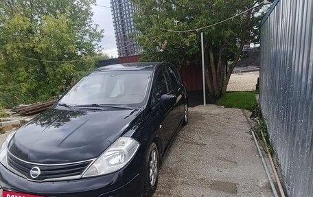 Nissan Tiida, 2010 год, 530 000 рублей, 2 фотография