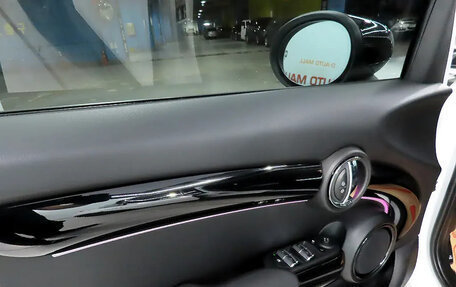 MINI Hatch, 2023 год, 1 700 000 рублей, 16 фотография
