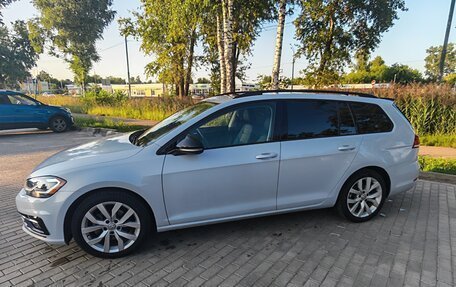 Volkswagen Golf VII, 2018 год, 1 750 000 рублей, 5 фотография