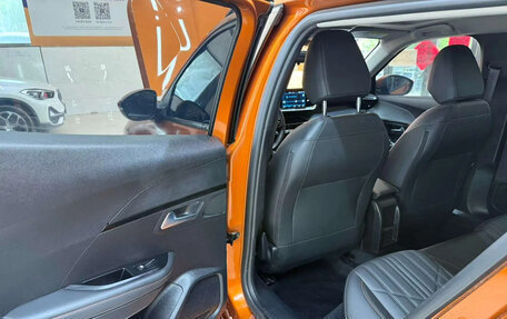 Peugeot 2008 II, 2022 год, 1 428 000 рублей, 10 фотография