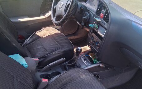 Hyundai Elantra III, 2005 год, 300 000 рублей, 3 фотография