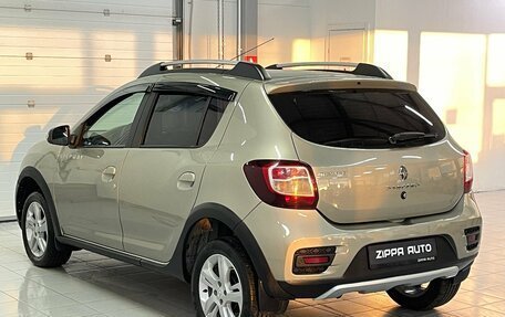 Renault Sandero II рестайлинг, 2017 год, 699 000 рублей, 6 фотография