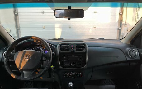 Renault Sandero II рестайлинг, 2017 год, 699 000 рублей, 10 фотография
