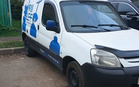 Peugeot Partner II рестайлинг 2, 2011 год, 245 000 рублей, 3 фотография
