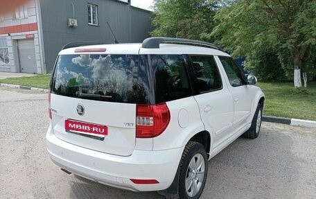 Skoda Yeti I рестайлинг, 2014 год, 1 330 000 рублей, 3 фотография
