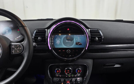 MINI Clubman, 2023 год, 1 800 000 рублей, 11 фотография