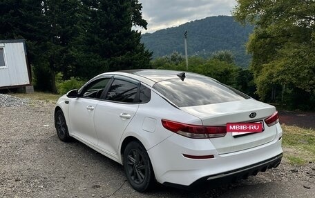 KIA Optima IV, 2018 год, 1 250 000 рублей, 3 фотография