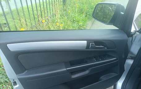 Opel Zafira B, 2012 год, 600 000 рублей, 7 фотография
