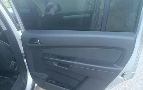 Opel Zafira B, 2012 год, 600 000 рублей, 15 фотография