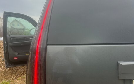 Cadillac Escalade III, 2008 год, 1 350 000 рублей, 6 фотография