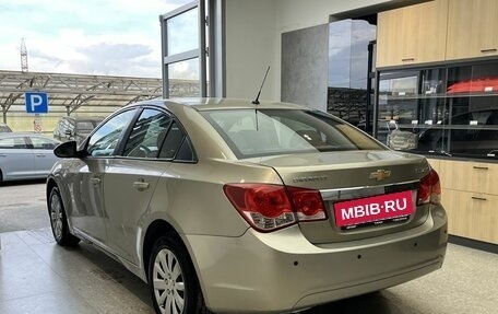 Chevrolet Cruze II, 2011 год, 610 000 рублей, 6 фотография
