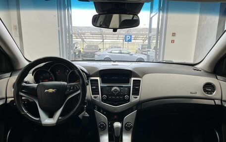 Chevrolet Cruze II, 2011 год, 610 000 рублей, 8 фотография