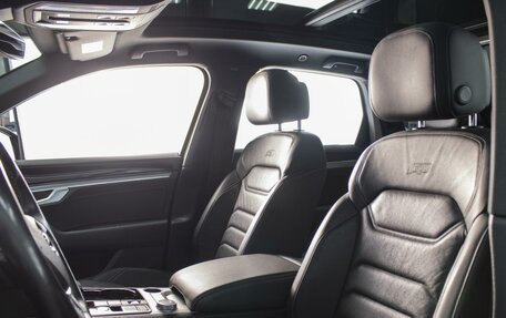 Volkswagen Touareg III, 2019 год, 4 150 000 рублей, 9 фотография