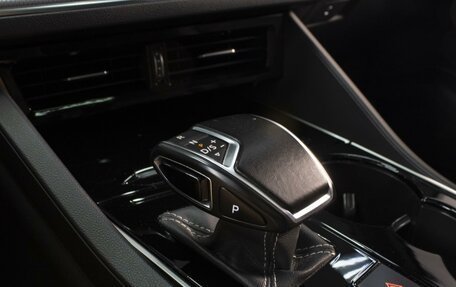 Volkswagen Touareg III, 2019 год, 4 150 000 рублей, 13 фотография