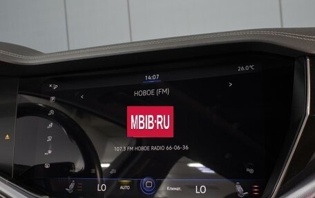 Volkswagen Touareg III, 2019 год, 4 150 000 рублей, 15 фотография