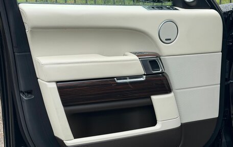Land Rover Range Rover IV рестайлинг, 2016 год, 3 949 000 рублей, 17 фотография