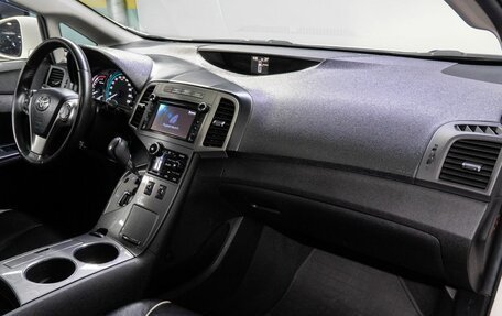 Toyota Venza I, 2013 год, 2 299 000 рублей, 17 фотография