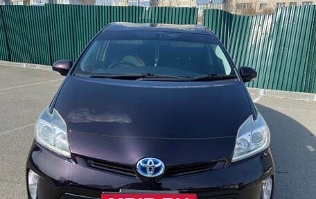 Toyota Prius, 2013 год, 1 300 000 рублей, 8 фотография