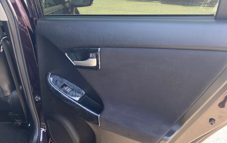 Toyota Prius, 2013 год, 1 300 000 рублей, 12 фотография