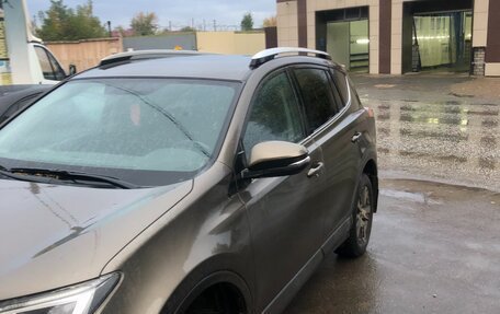 Toyota RAV4, 2017 год, 2 310 000 рублей, 3 фотография