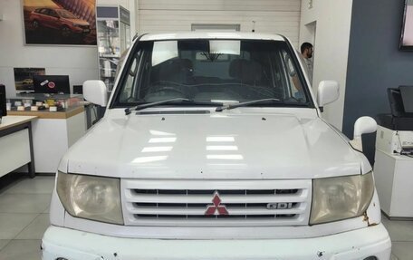 Mitsubishi Pajero iO, 2000 год, 399 900 рублей, 2 фотография