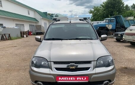 Chevrolet Niva I рестайлинг, 2017 год, 800 000 рублей, 8 фотография