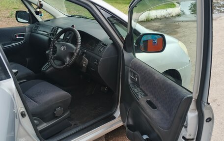 Toyota Corolla Spacio II, 2003 год, 551 000 рублей, 16 фотография