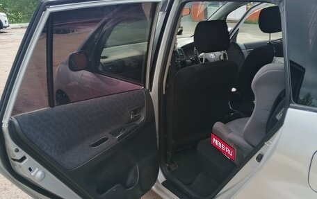 Toyota Corolla Spacio II, 2003 год, 551 000 рублей, 14 фотография