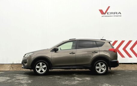 Toyota RAV4, 2014 год, 1 650 000 рублей, 4 фотография