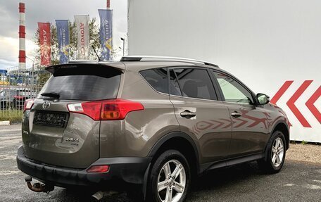 Toyota RAV4, 2014 год, 1 650 000 рублей, 6 фотография